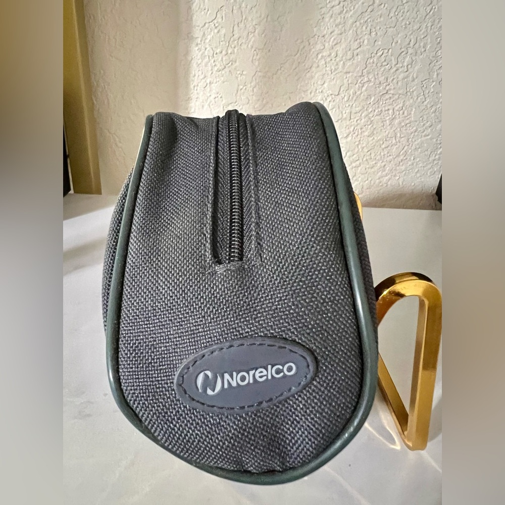New Norelco Black Men’s Toiletry Shaver Storage Bag